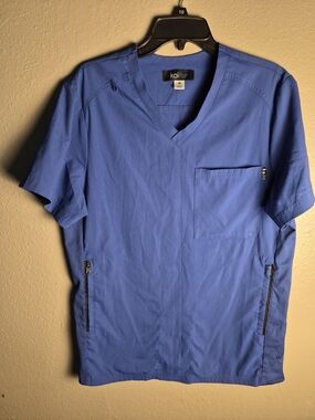 Koilite V-Neck Scrub Top in Royal Blue